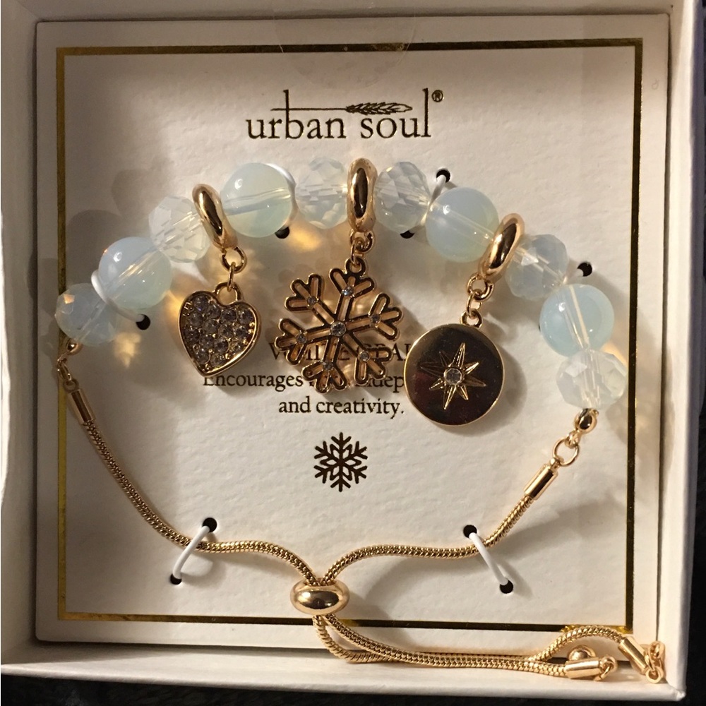 Urban Soul White Opal charm bracelet